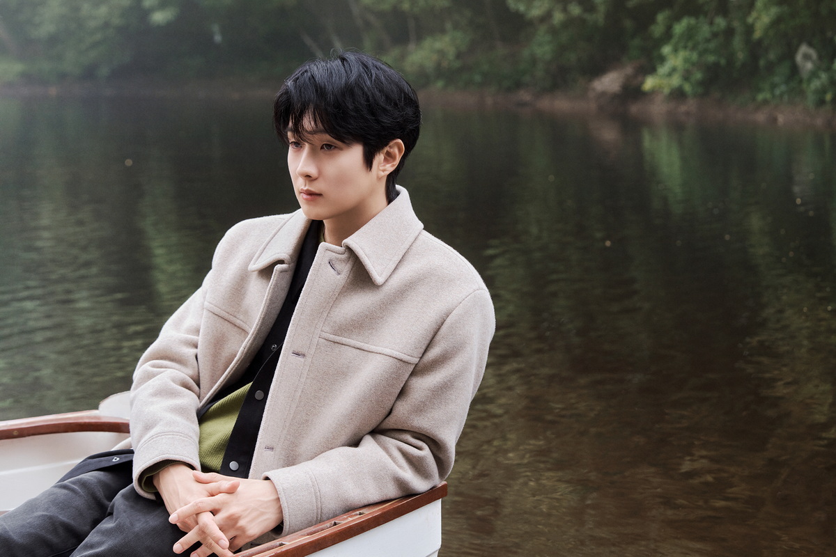 ‘프로젝트엠 x 최우식’ 미니멀한 겨울 아우터 화보 공개 27-Image